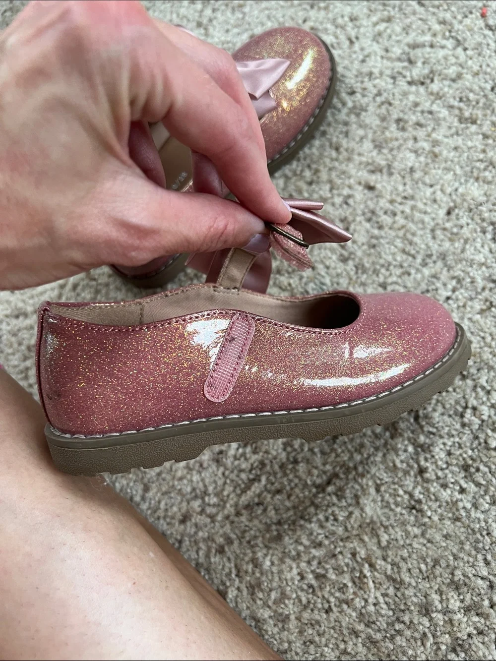 Sparkle Pink Bow Dress Shoes.